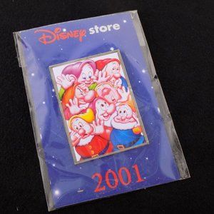 Seven Dwarfs Commemorative Pin Disney Store 2001 Dopey Sleepy Grumpy Bashful Doc